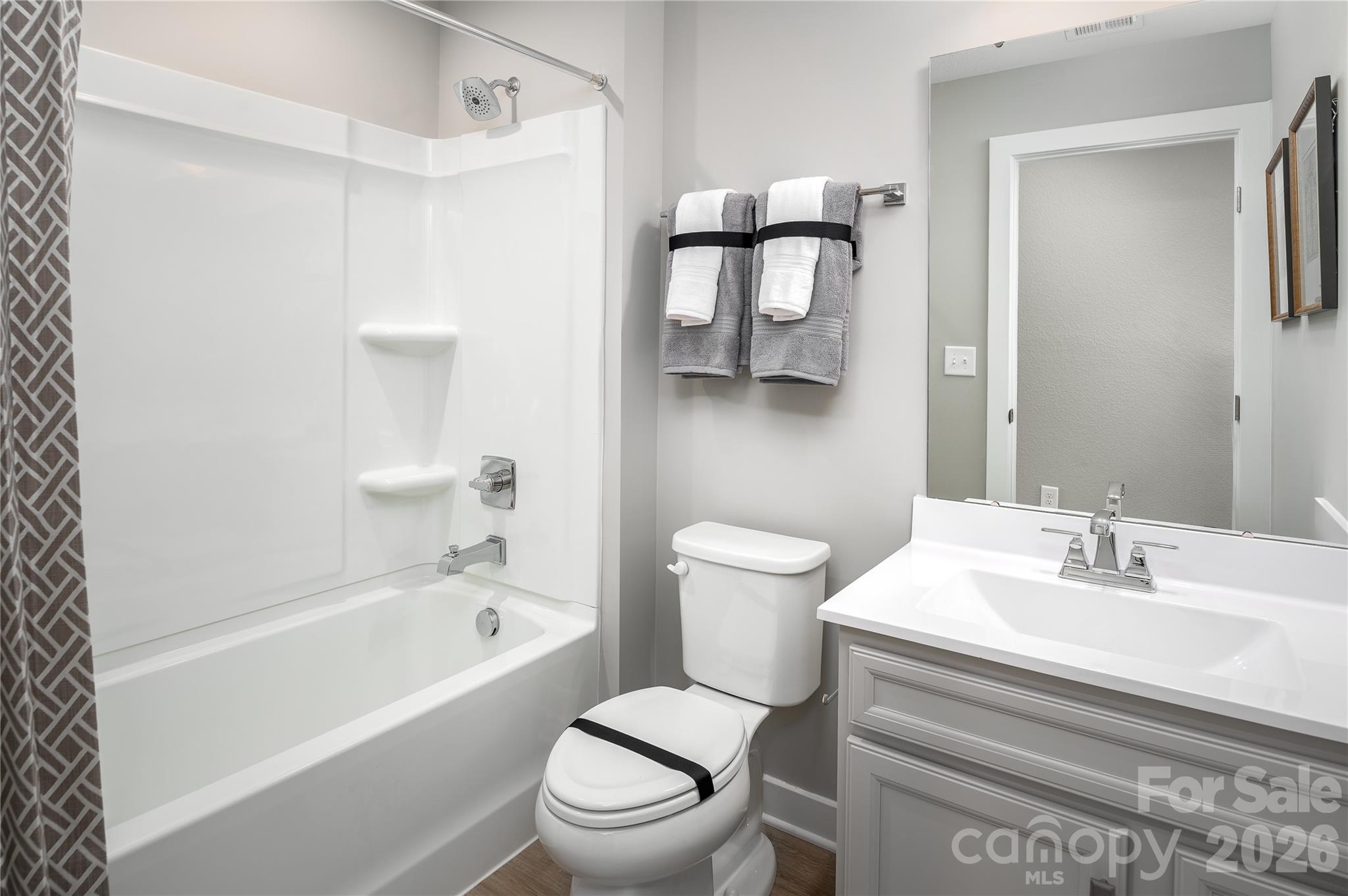 916 Heathway Drive Charlotte NC 28213