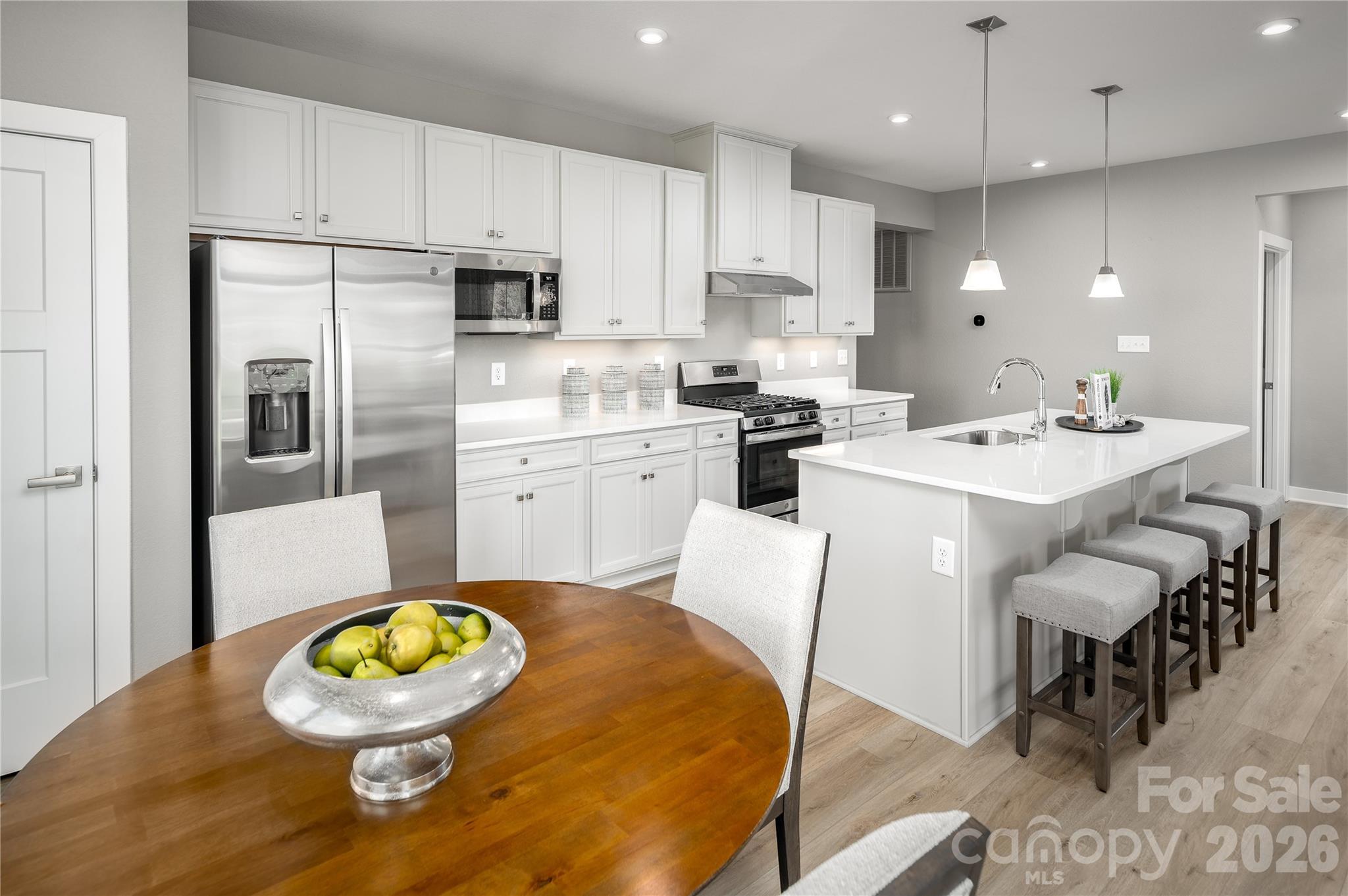 916 Heathway Drive Charlotte NC 28213