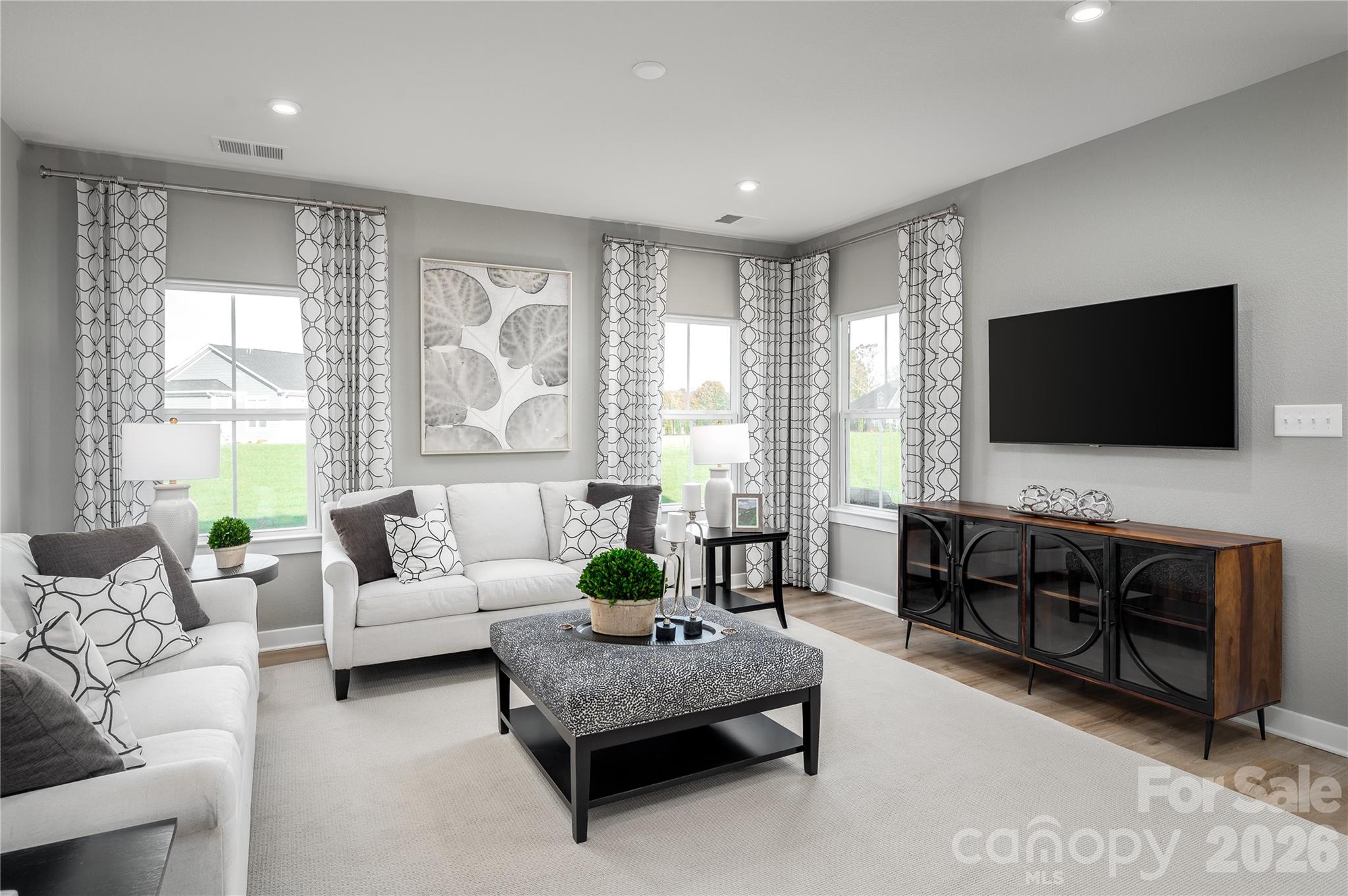 916 Heathway Drive Charlotte NC 28213