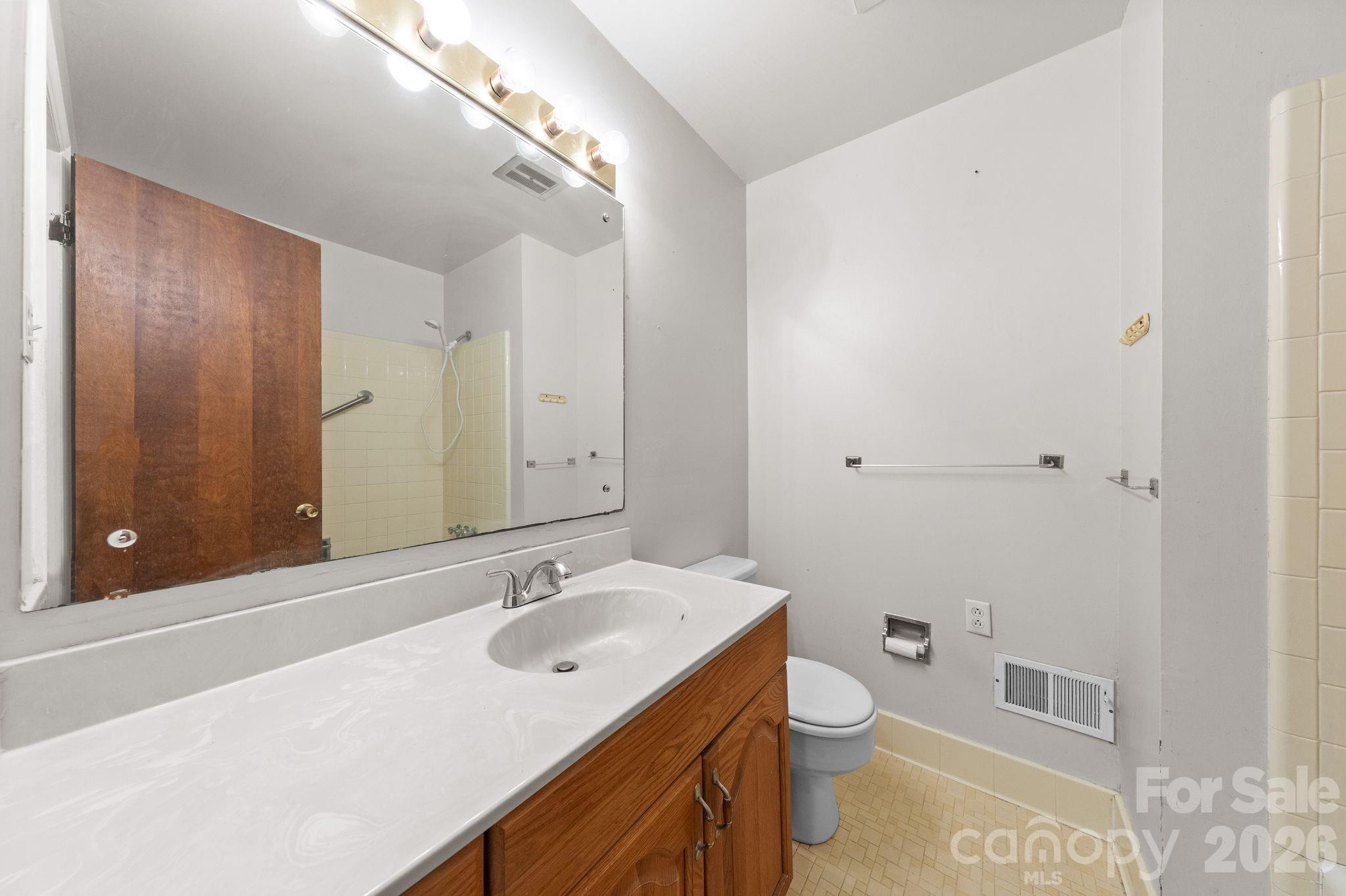 3137 Frederick Place Charlotte NC 28210