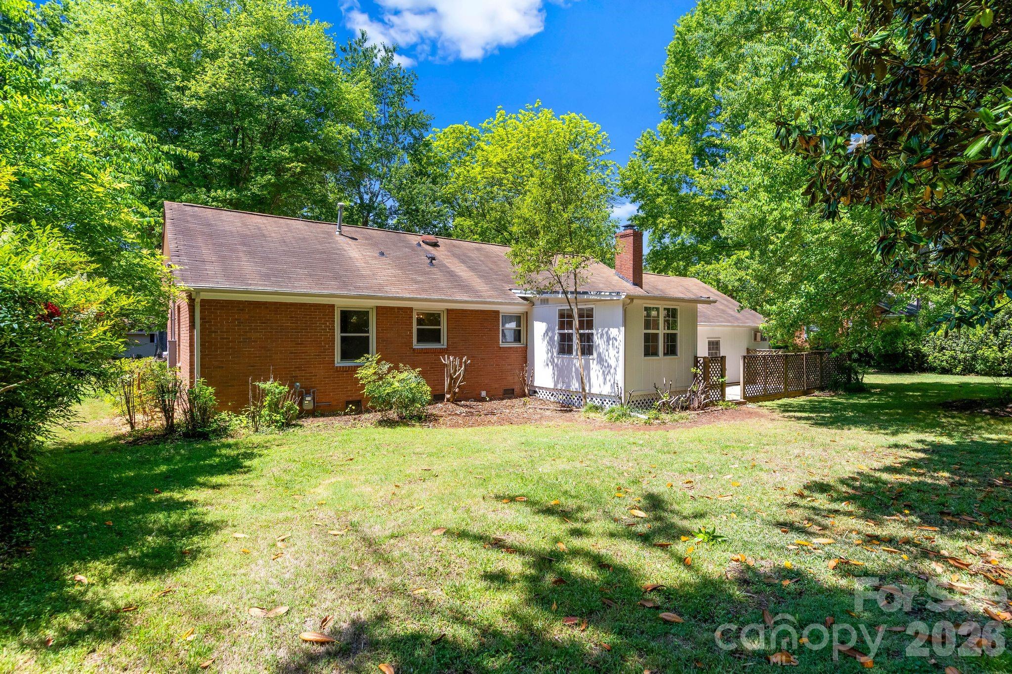 3137 Frederick Place Charlotte NC 28210
