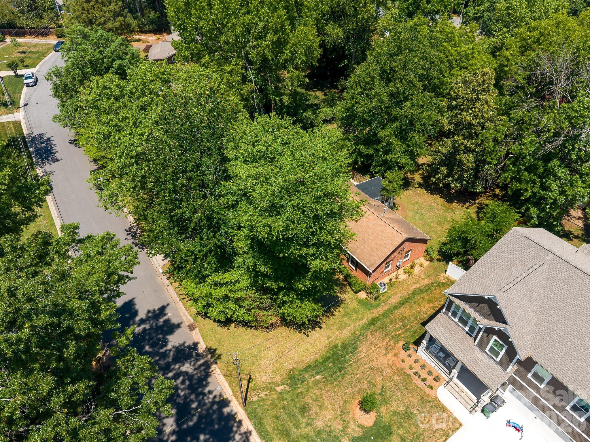 3137 Frederick Place Charlotte NC 28210