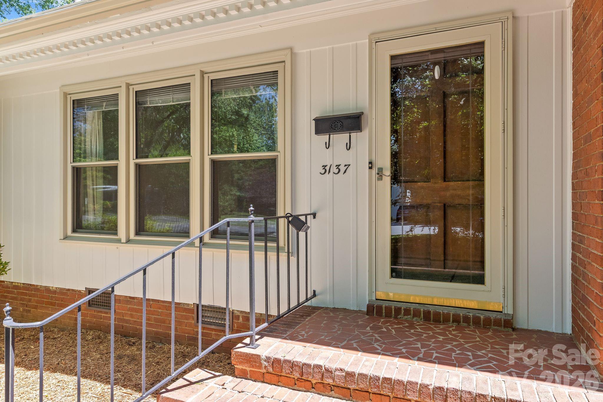 3137 Frederick Place Charlotte NC 28210
