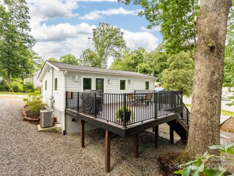 10 Freno Drive Asheville NC 28803