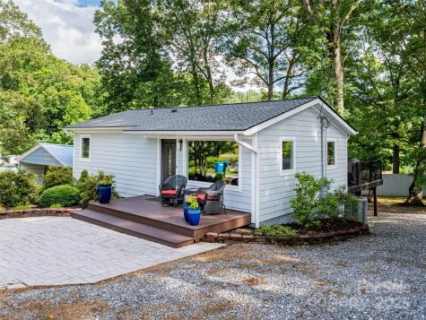 10 Freno Drive Asheville NC 28803