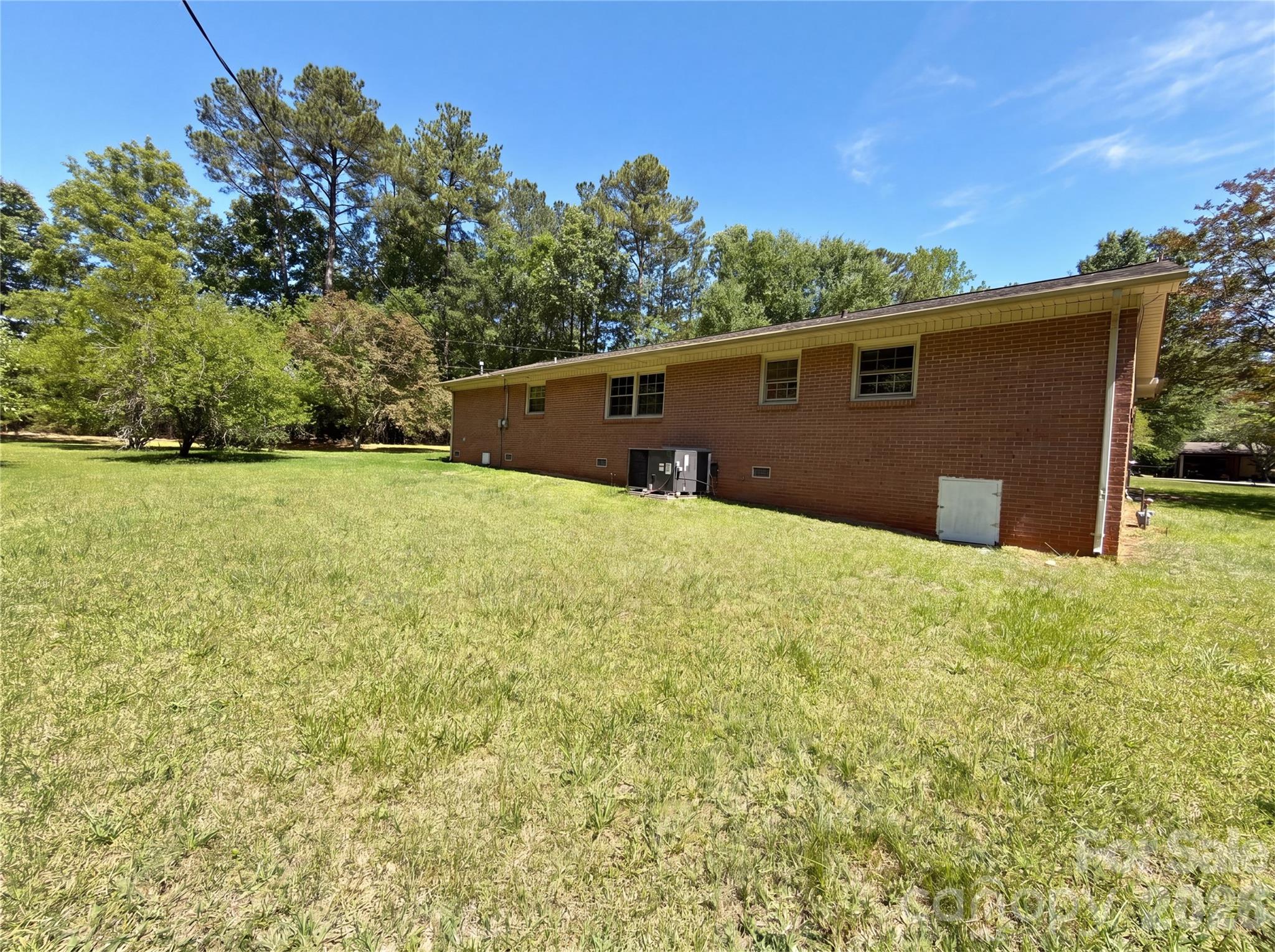 1415 Crestfield Drive Lancaster SC 29720