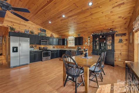 30 Sleepy Bear Ridge Whittier NC 28789