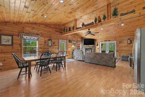 30 Sleepy Bear Ridge Whittier NC 28789