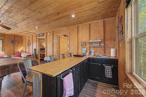 30 Sleepy Bear Ridge Whittier NC 28789
