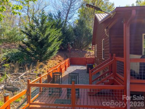 30 Sleepy Bear Ridge Whittier NC 28789