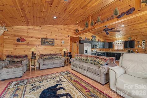 30 Sleepy Bear Ridge Whittier NC 28789