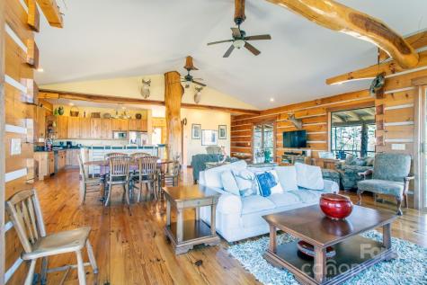 2381 Little Pine Road Marshall NC 28753