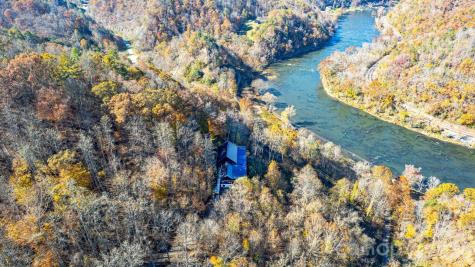 2381 Little Pine Road Marshall NC 28753