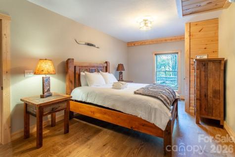 2381 Little Pine Road Marshall NC 28753