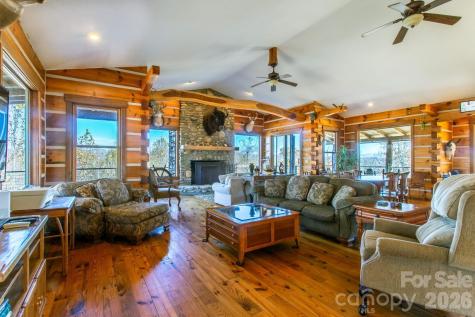 2381 Little Pine Road Marshall NC 28753