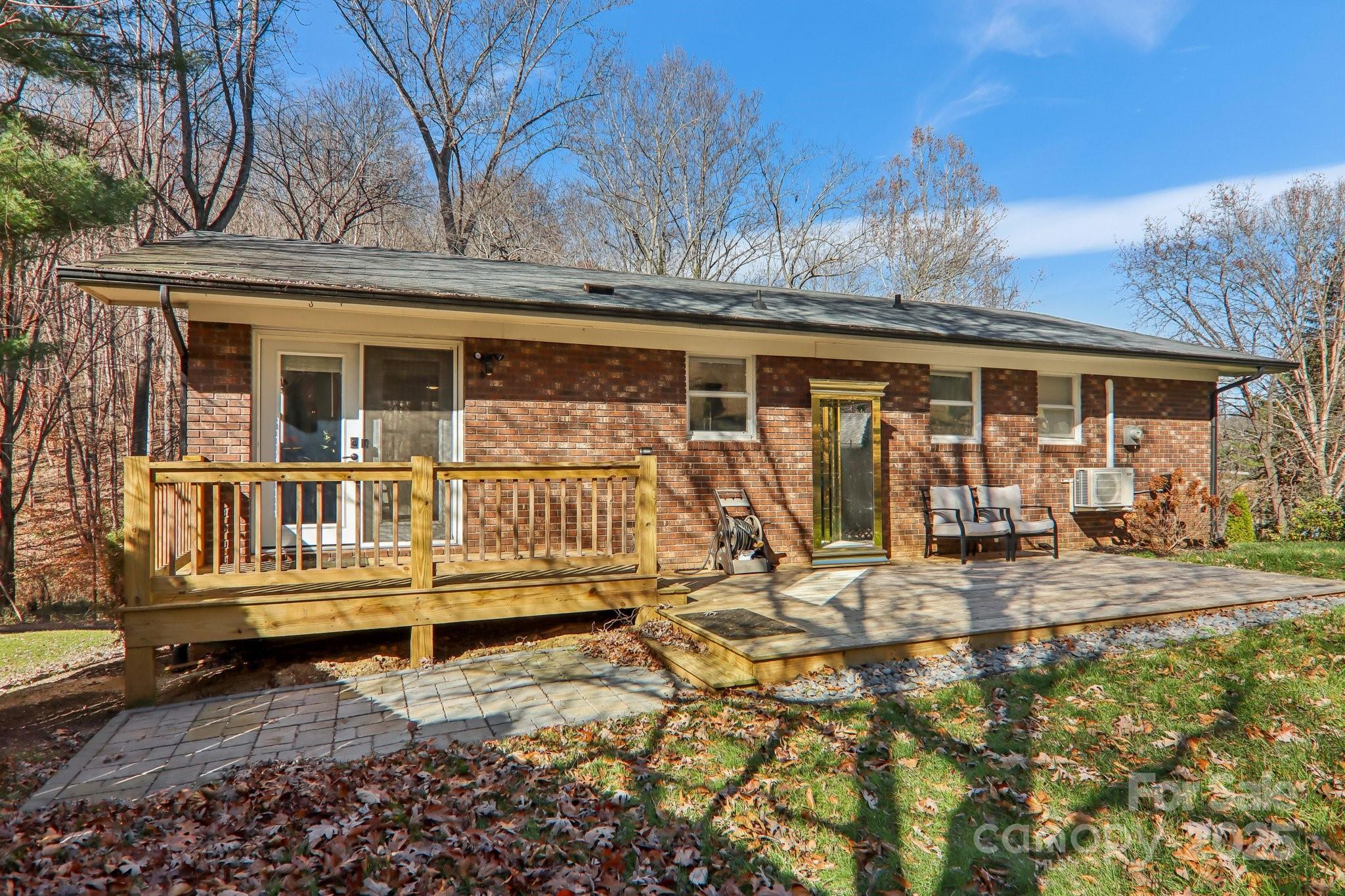 199 Davis Cove Road Waynesville NC 28786