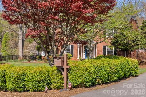 211 Dutchman Creek Road Elkin NC 28621