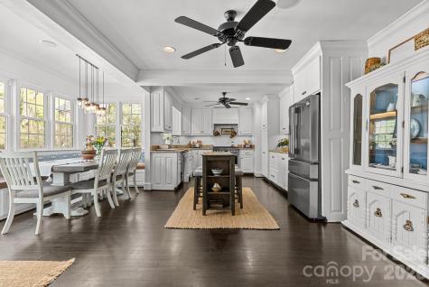 211 Dutchman Creek Road Elkin NC 28621