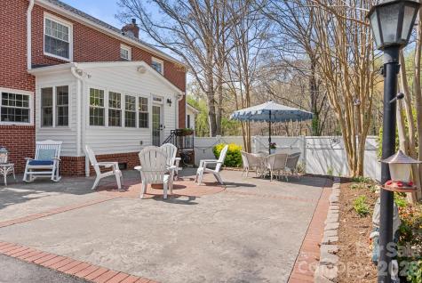 211 Dutchman Creek Road Elkin NC 28621