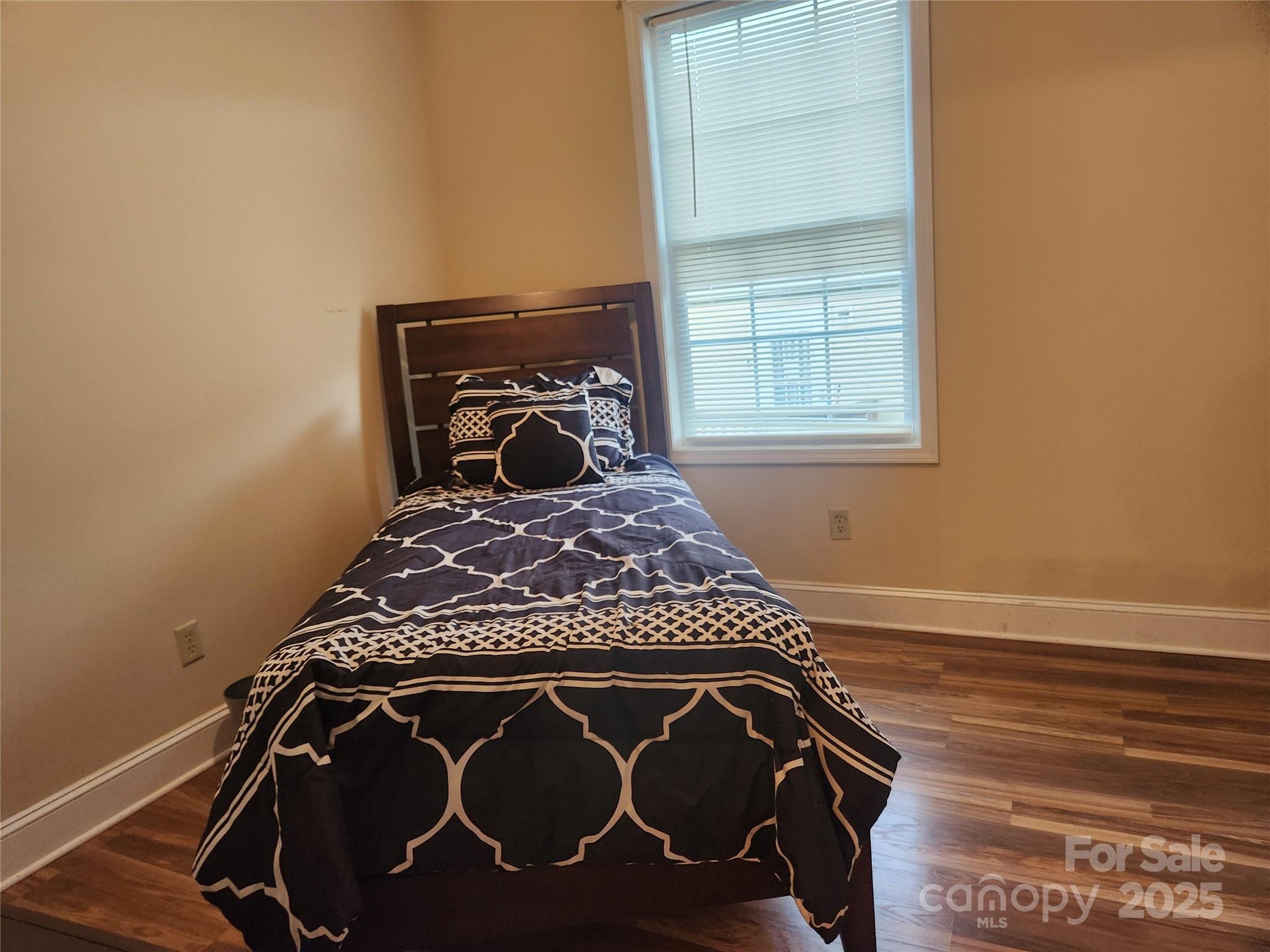 979 W Chapel Road Asheville NC 28803