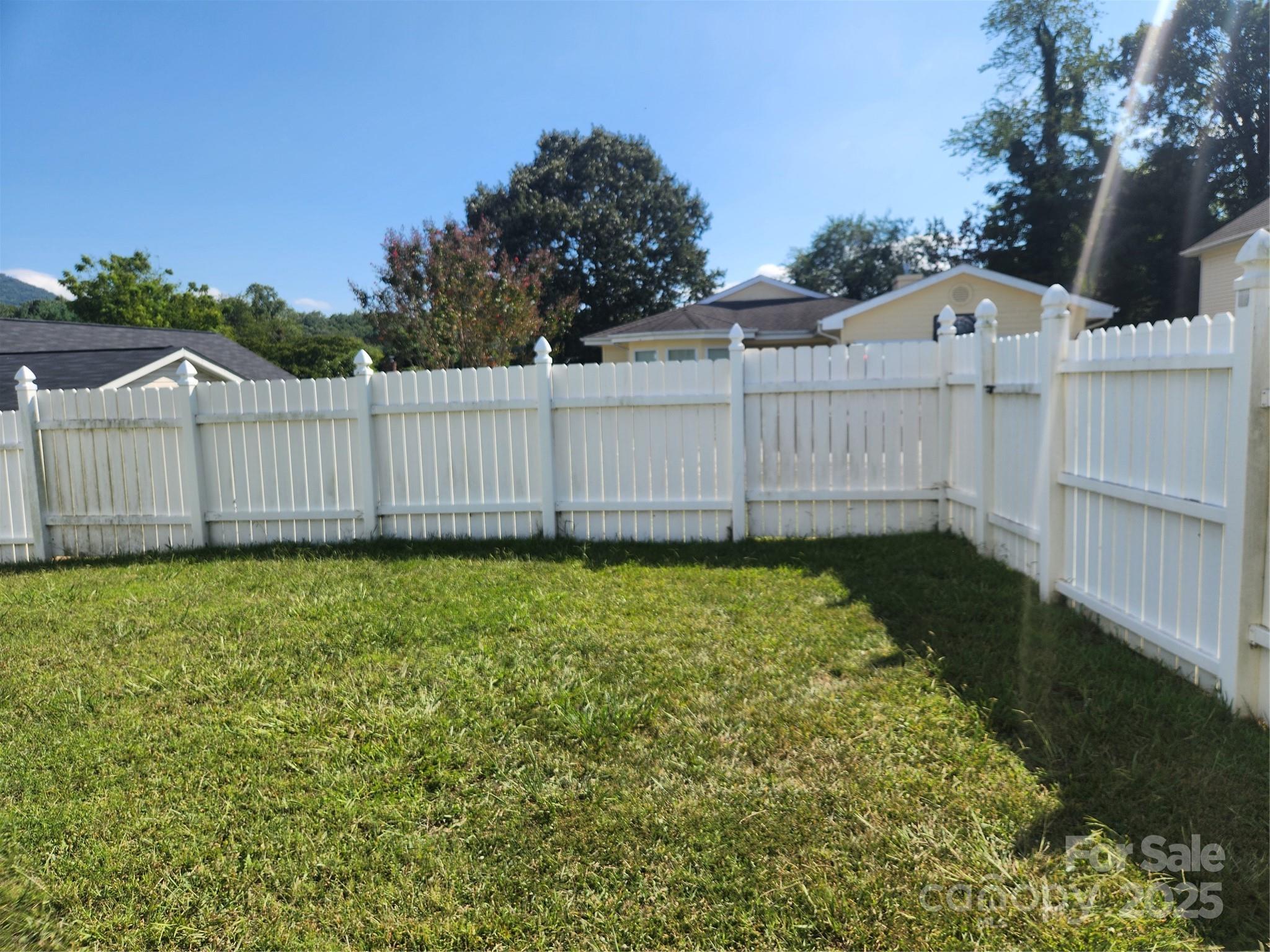 979 W Chapel Road Asheville NC 28803