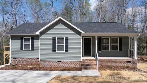 102 Kitchings Drive Valdese NC 28690