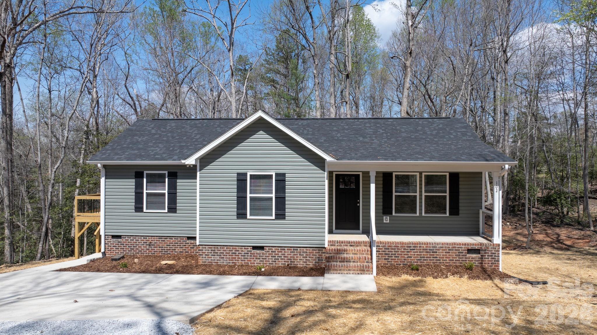 102 Kitchings Drive Valdese NC 28690