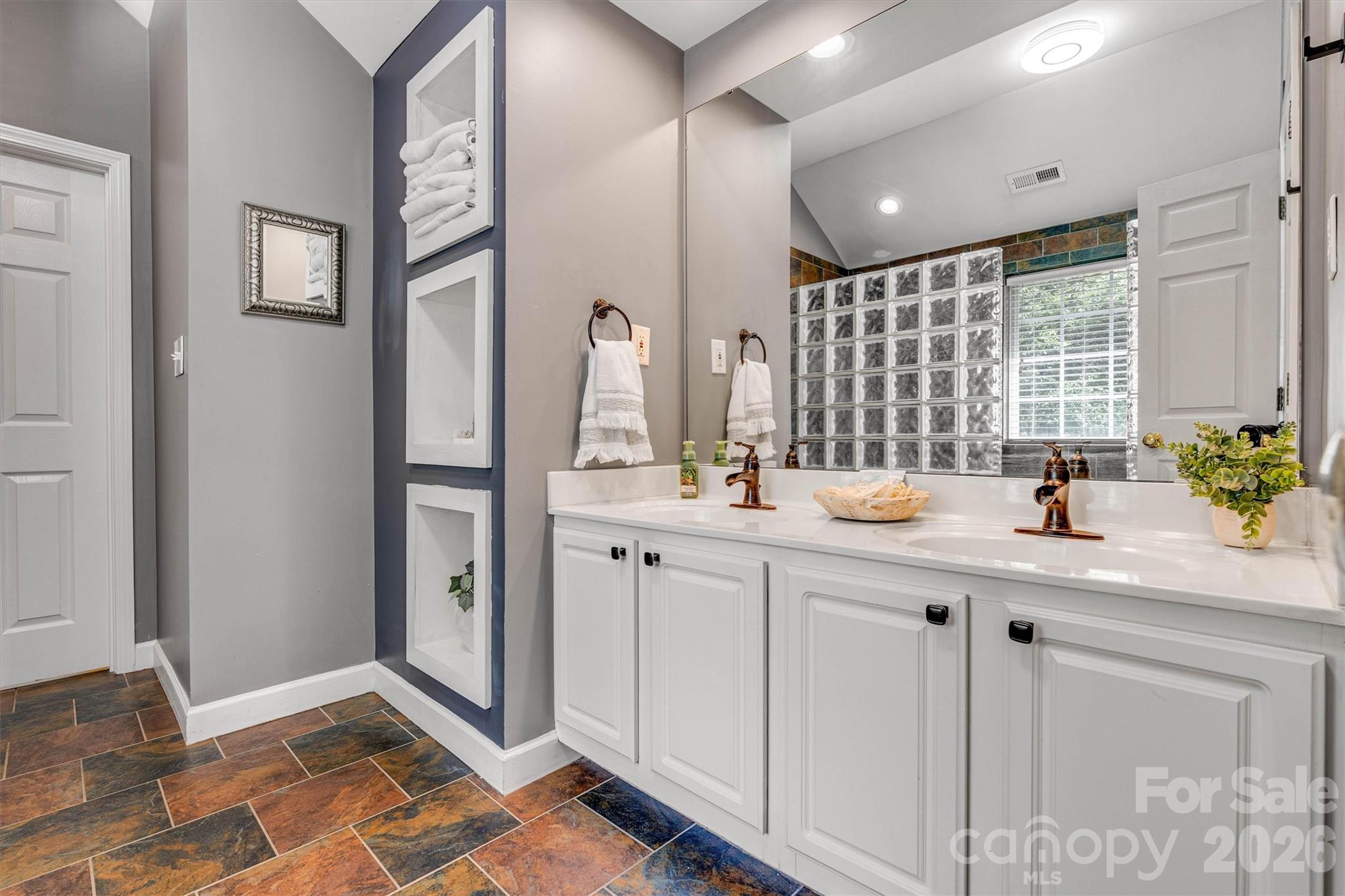 7074 Ridgeway Road Stanley NC 28164