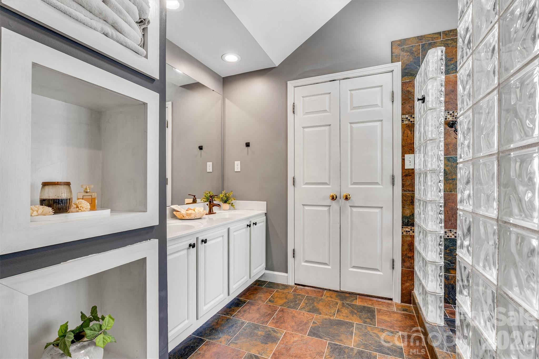 7074 Ridgeway Road Stanley NC 28164