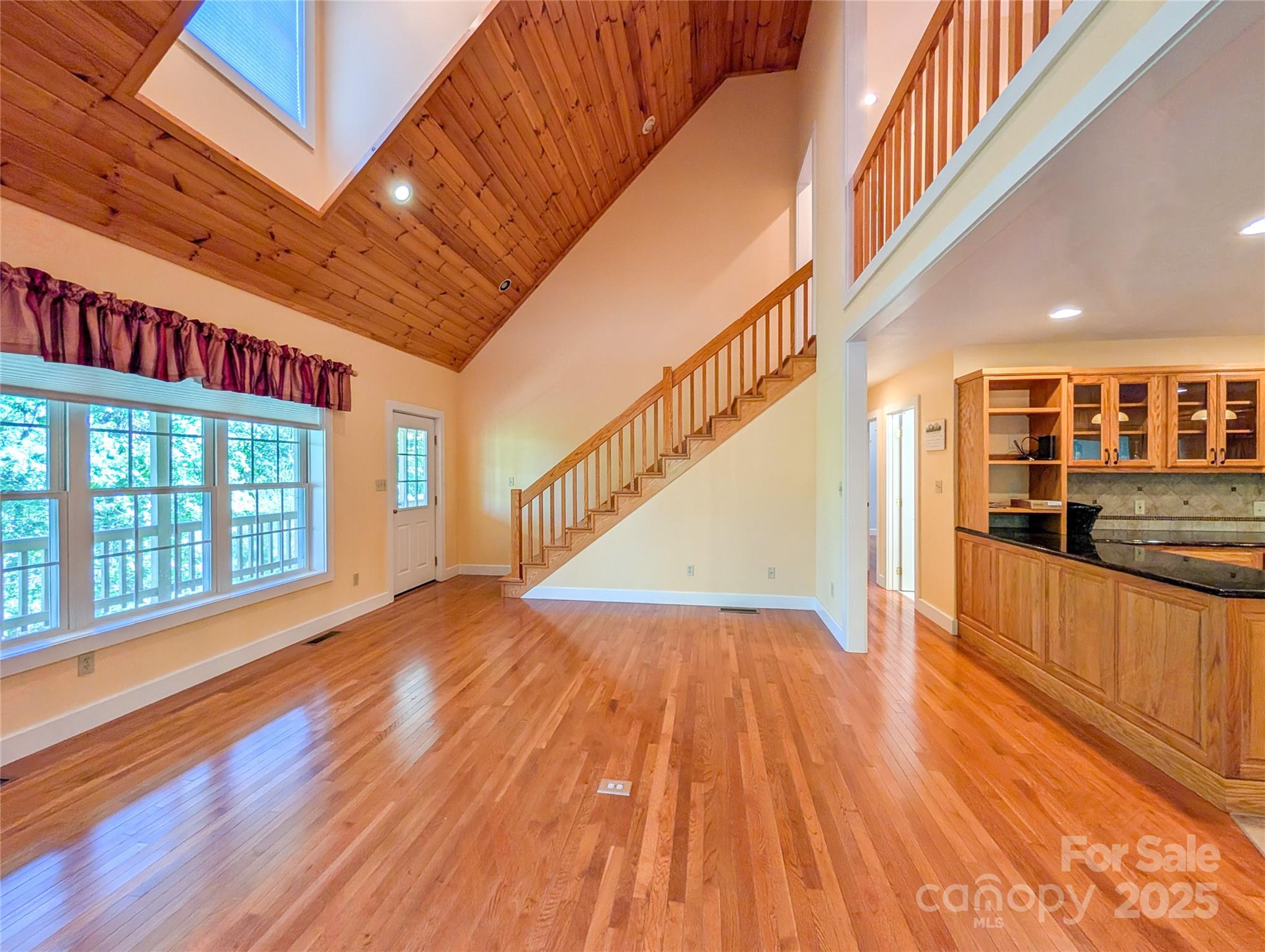 355 Rosewood Lane Burnsville NC 28714