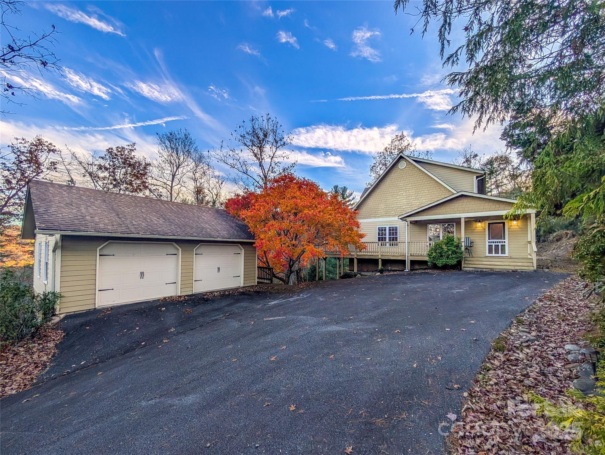 355 Rosewood Lane Burnsville NC 28714