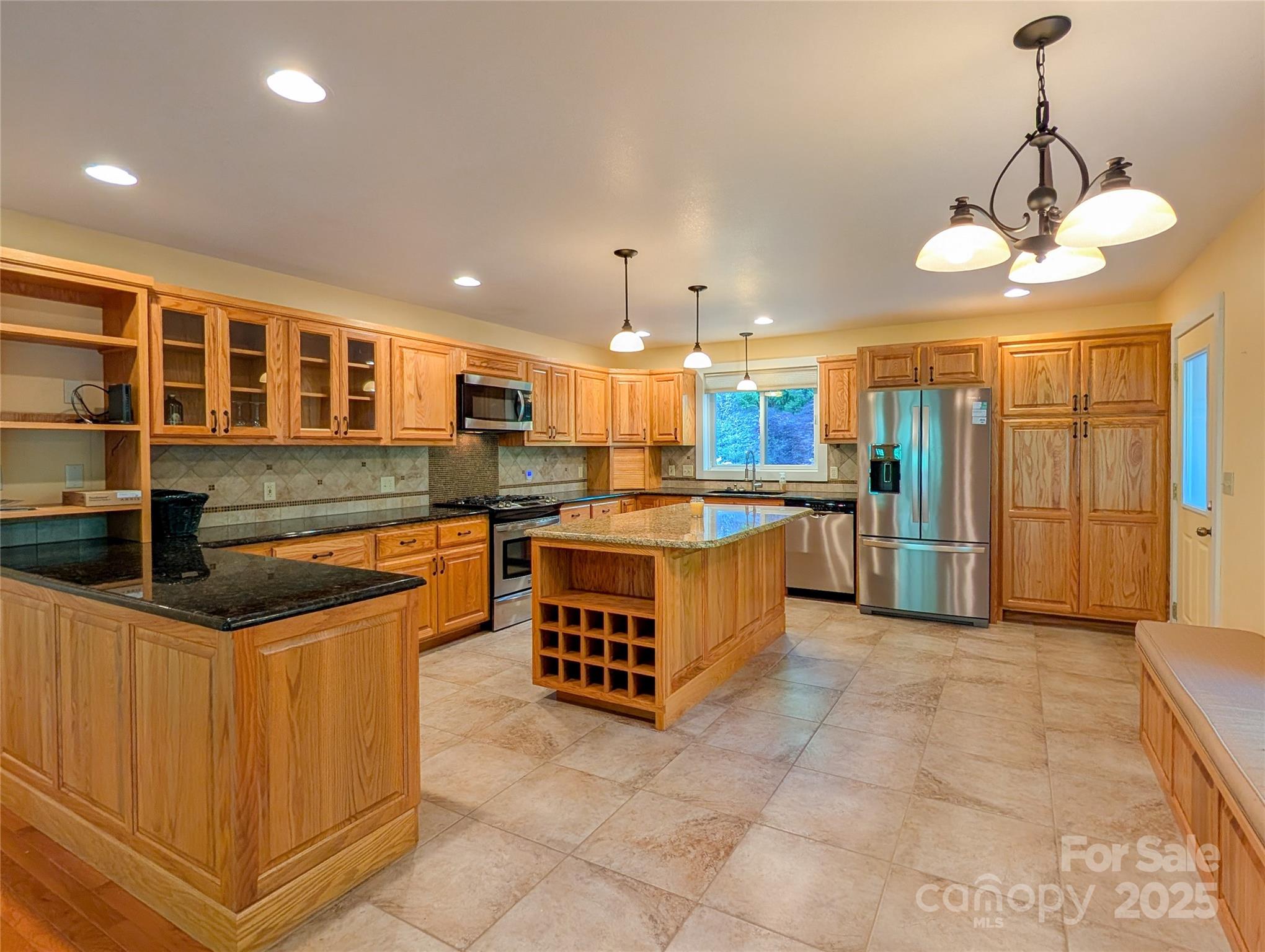 355 Rosewood Lane Burnsville NC 28714