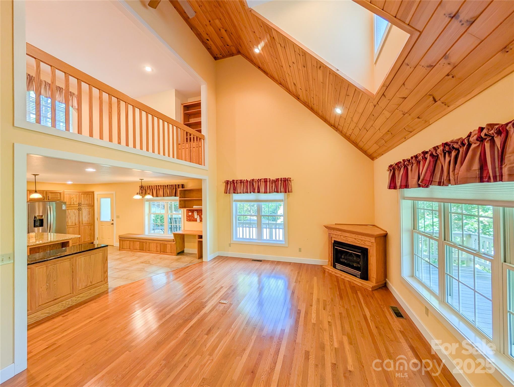 355 Rosewood Lane Burnsville NC 28714