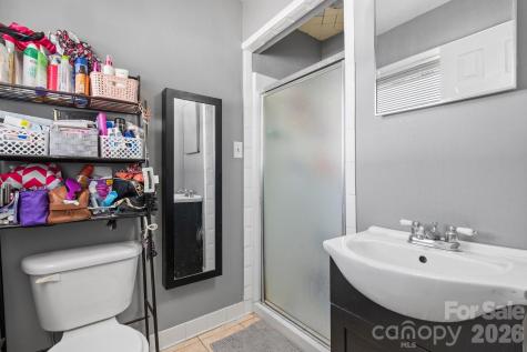 2596 Sweetbriar Circle Lenoir NC 28645