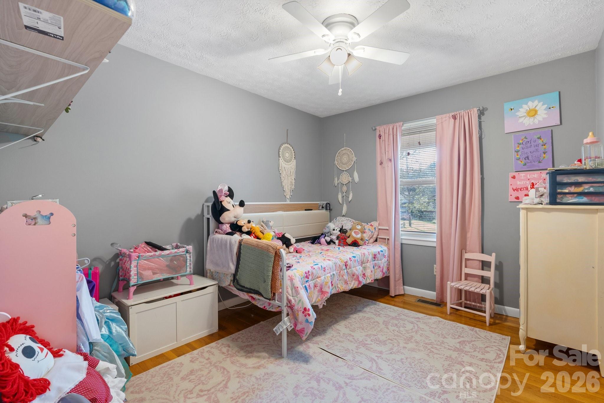 2596 Sweetbriar Circle Lenoir NC 28645