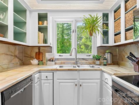101 Beaver Ridge Road Asheville NC 28804