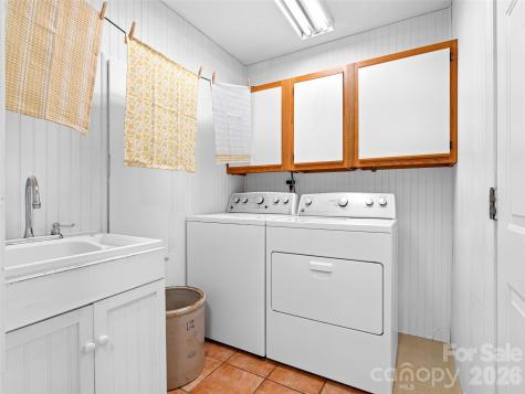 101 Beaver Ridge Road Asheville NC 28804