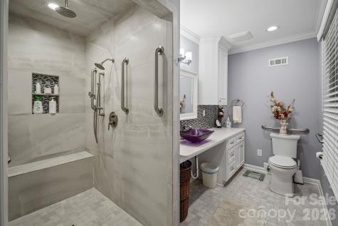 2082 2nd Street Drive NW Hickory NC 28601