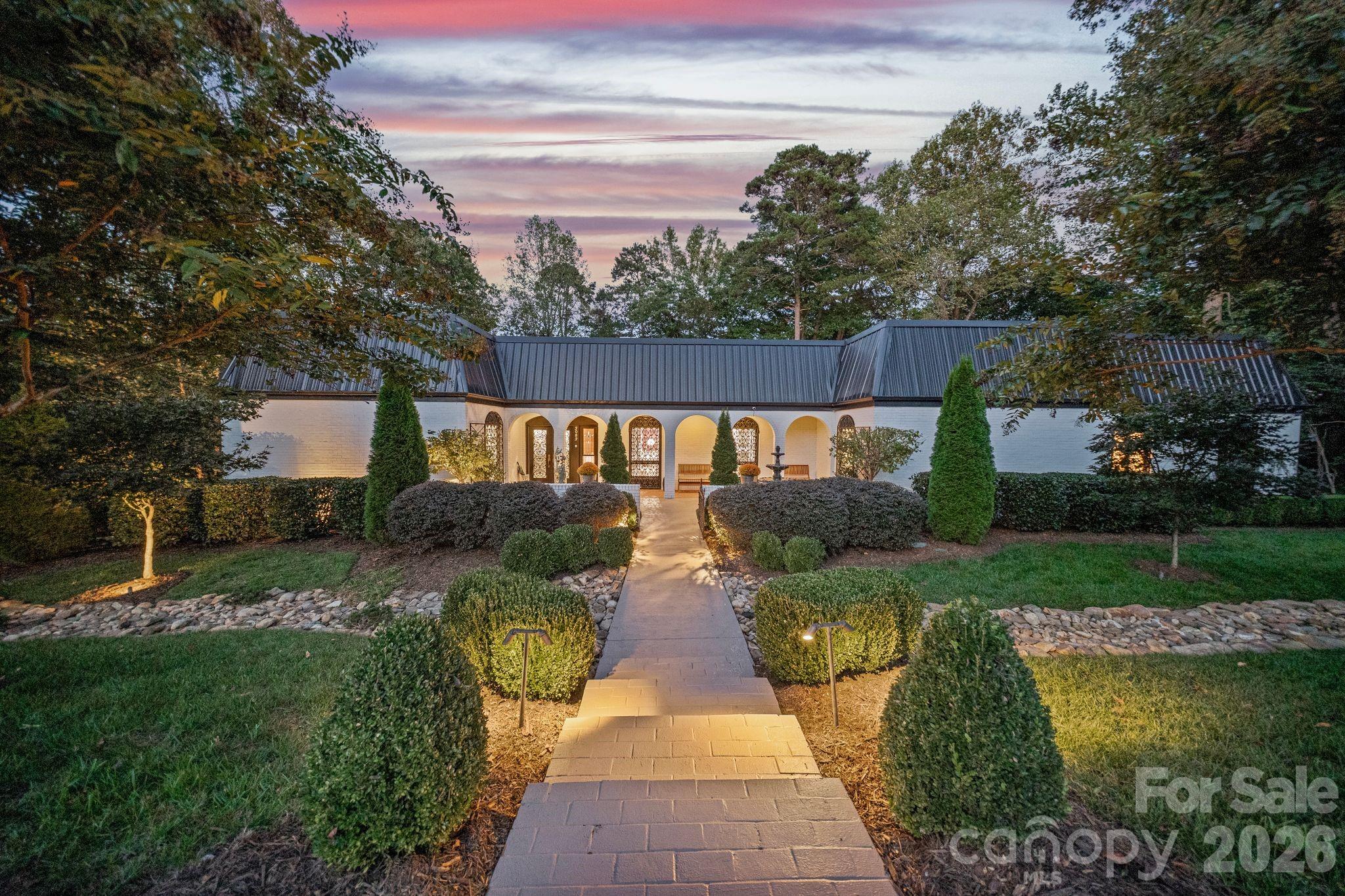 2082 2nd Street Drive NW Hickory NC 28601