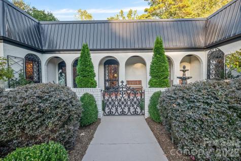 2082 2nd Street Drive NW Hickory NC 28601