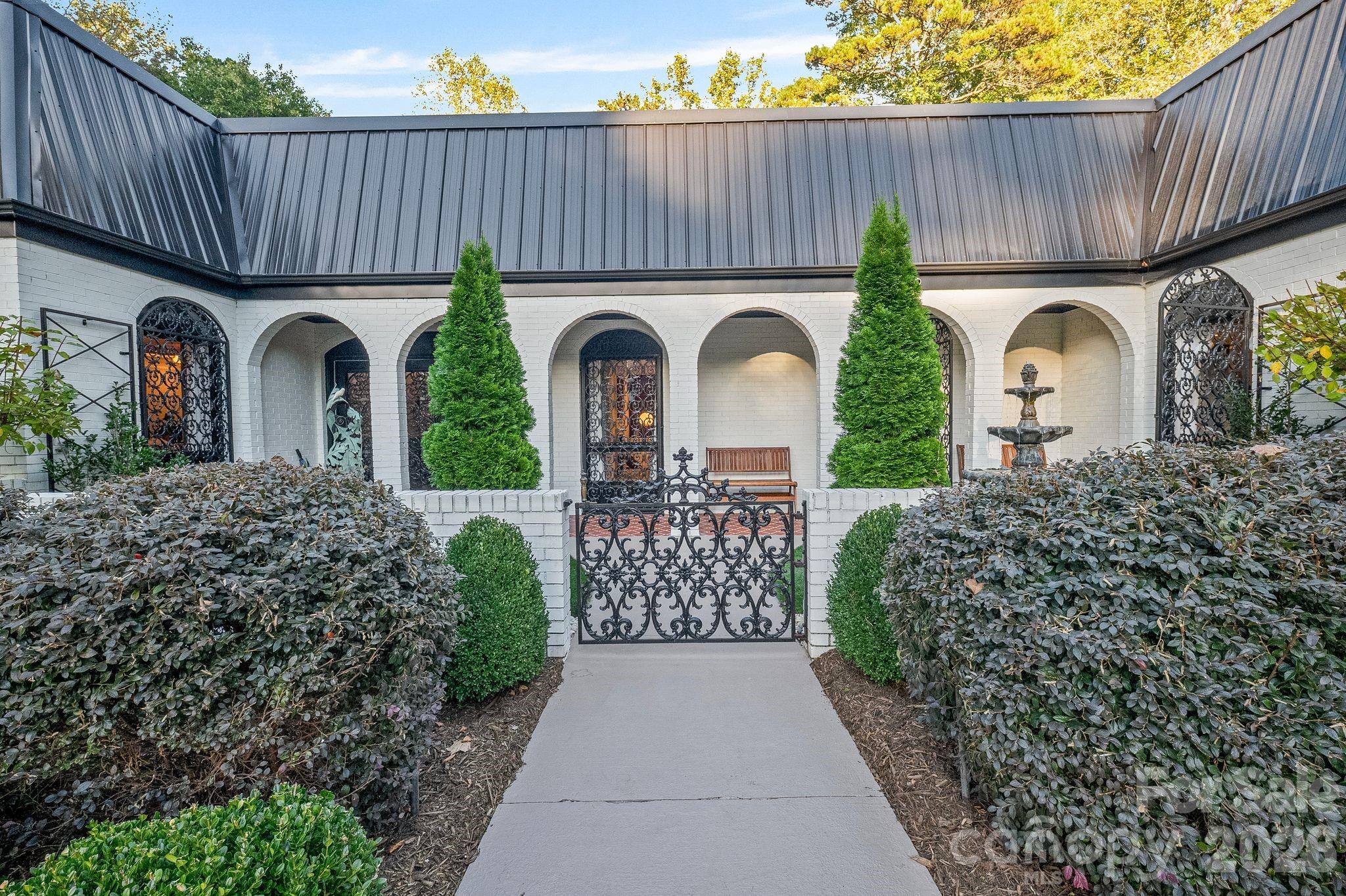 2082 2nd Street Drive NW Hickory NC 28601