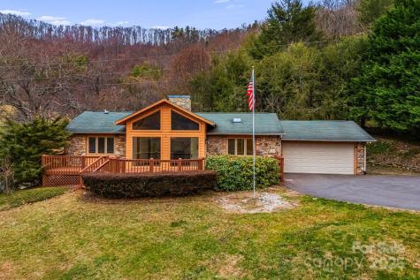 111 S Valley View Drive Mars Hill NC 28754