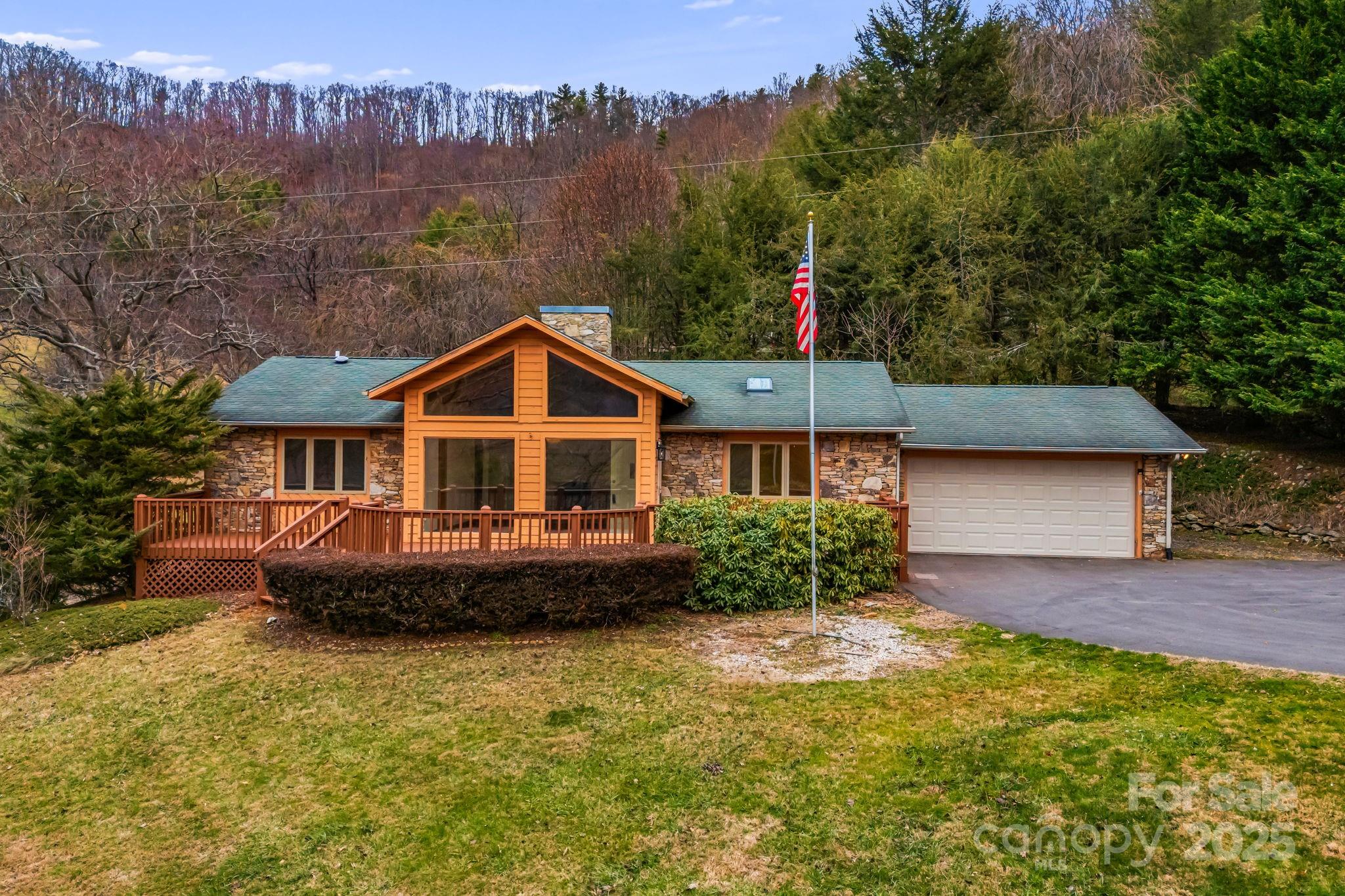 111 S Valley View Drive Mars Hill NC 28754