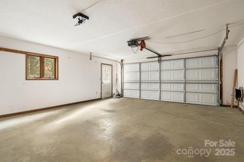 111 S Valley View Drive Mars Hill NC 28754