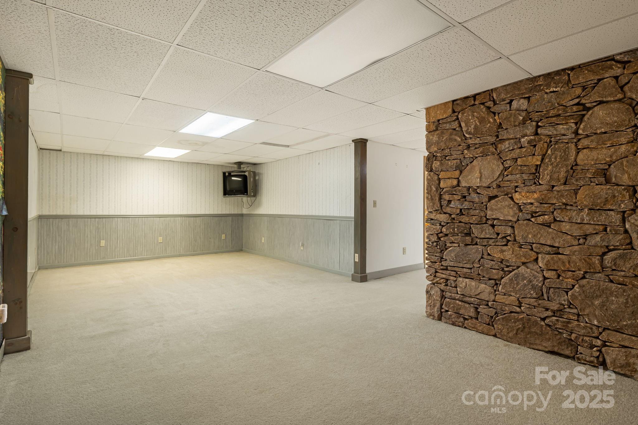 111 S Valley View Drive Mars Hill NC 28754