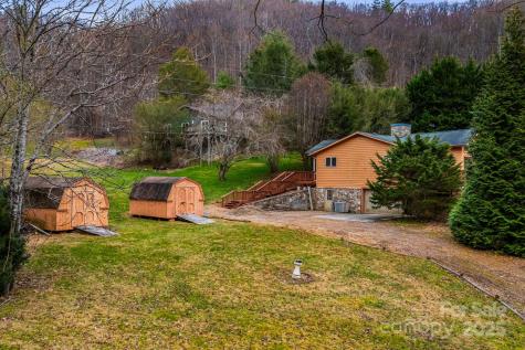 111 S Valley View Drive Mars Hill NC 28754