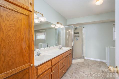 4503 Briarcreek Road Maiden NC 28650