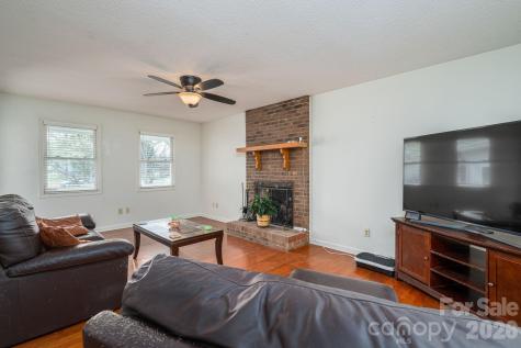 4503 Briarcreek Road Maiden NC 28650