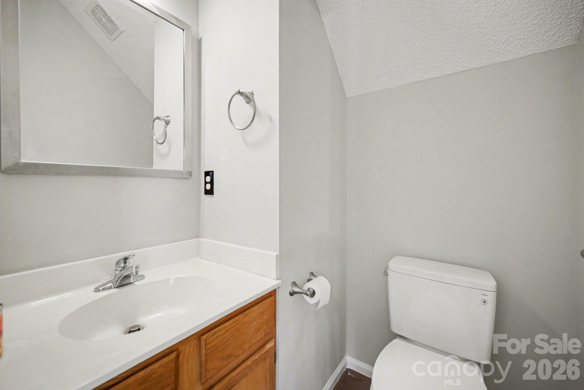 1921 Stonewyck Avenue Kannapolis NC 28081