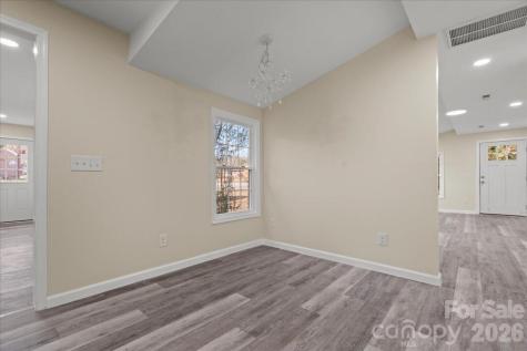 32 Roddy Street Cheraw SC 29520